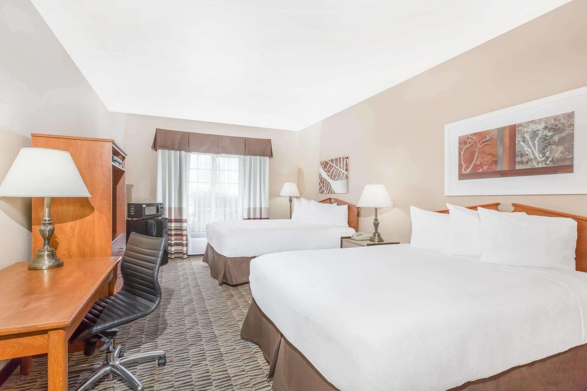Hawthorn Suites Las Vegas Exterior photo